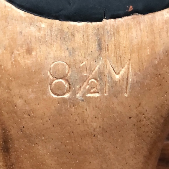 Michael Kors Leather Beaded Wooden Heels size 8.5 - Picture 10 of 12